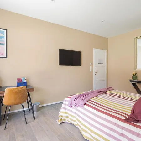 Гостевой дом La Du Parc 3*